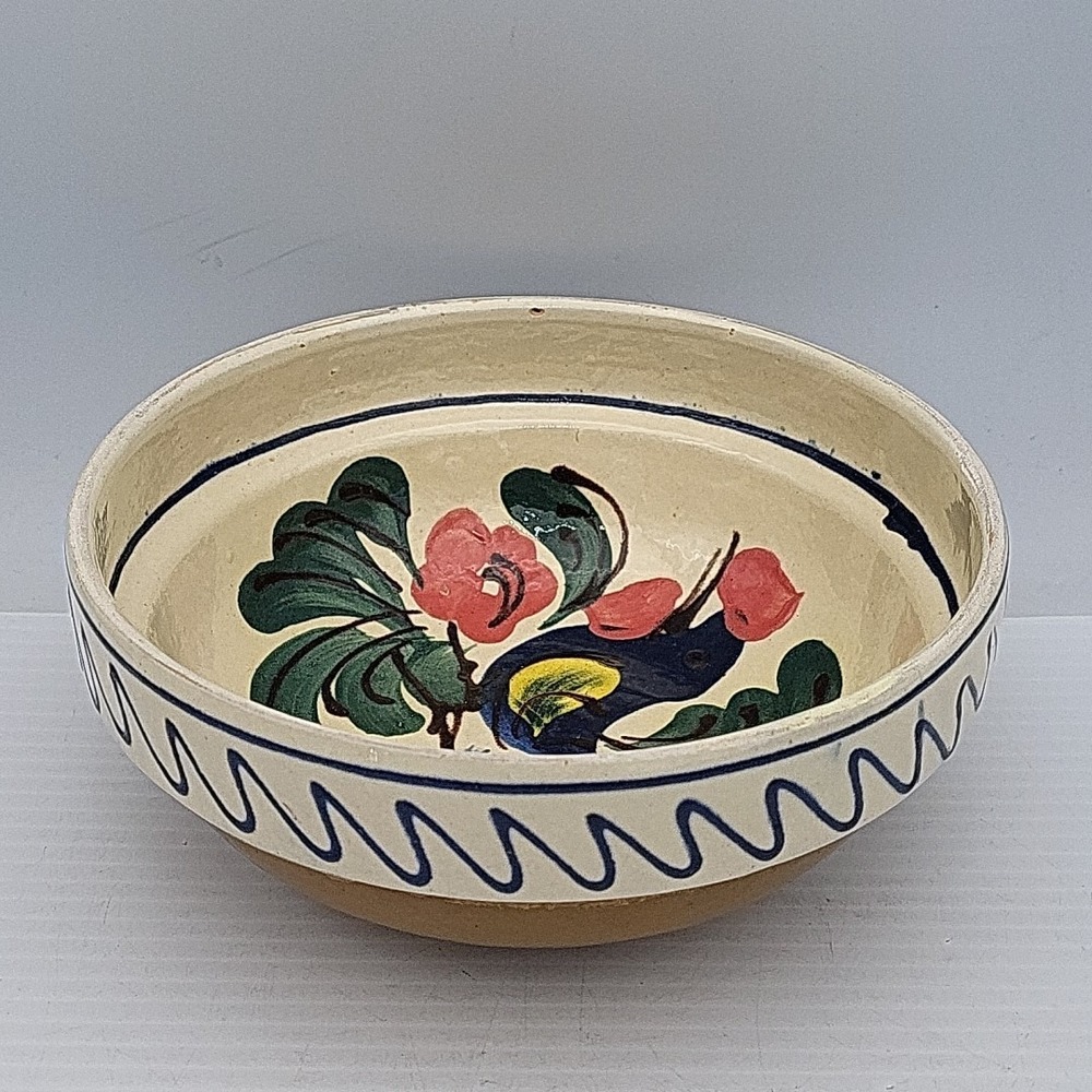 Hungarian Folk Art Redware Bowl Hand Painted Floral Pottery 6.5"‎